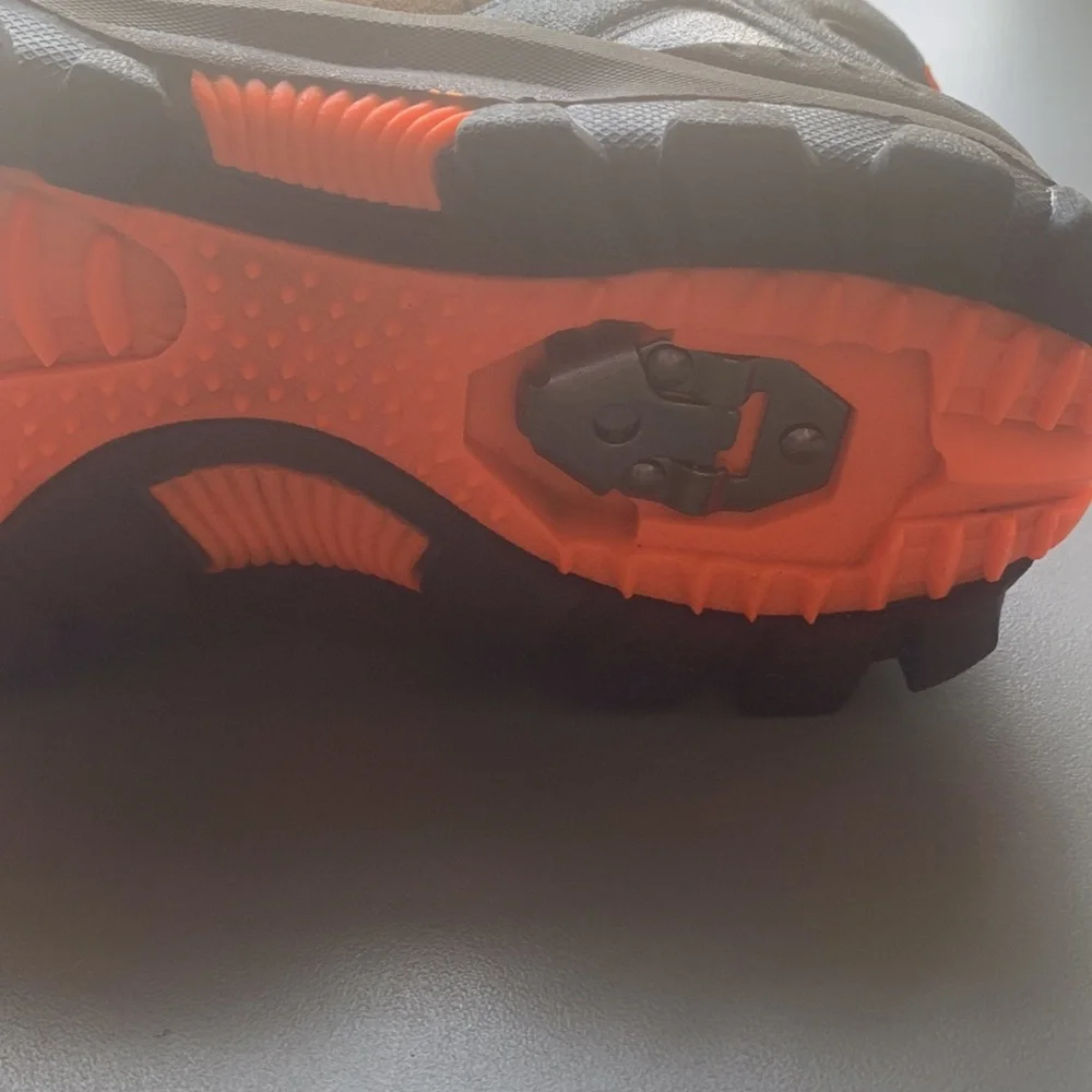 (1893) VITIKE Boys Snow Boots Hiking Shoes With Ice Cleat NWT